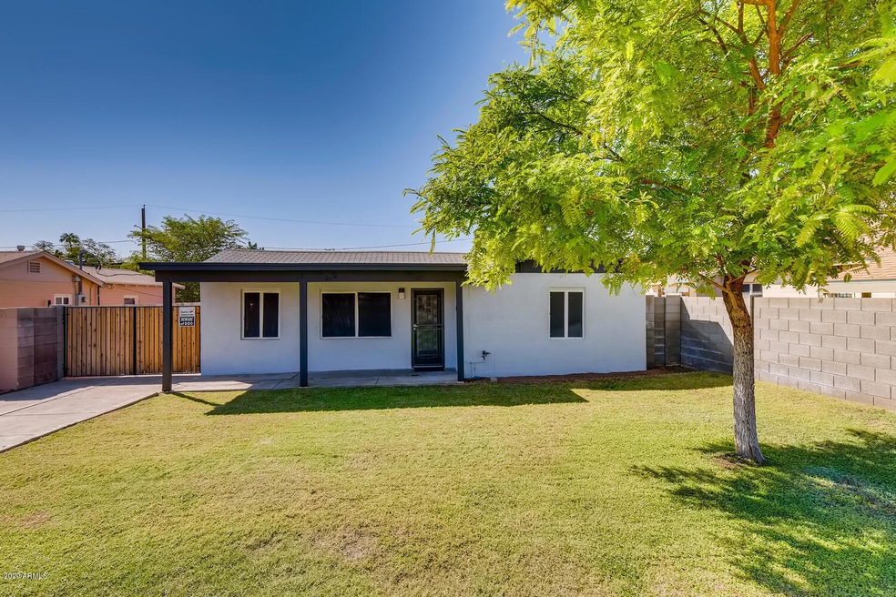 2536 N 30th St, Phoenix, AZ 85008 - photo 1