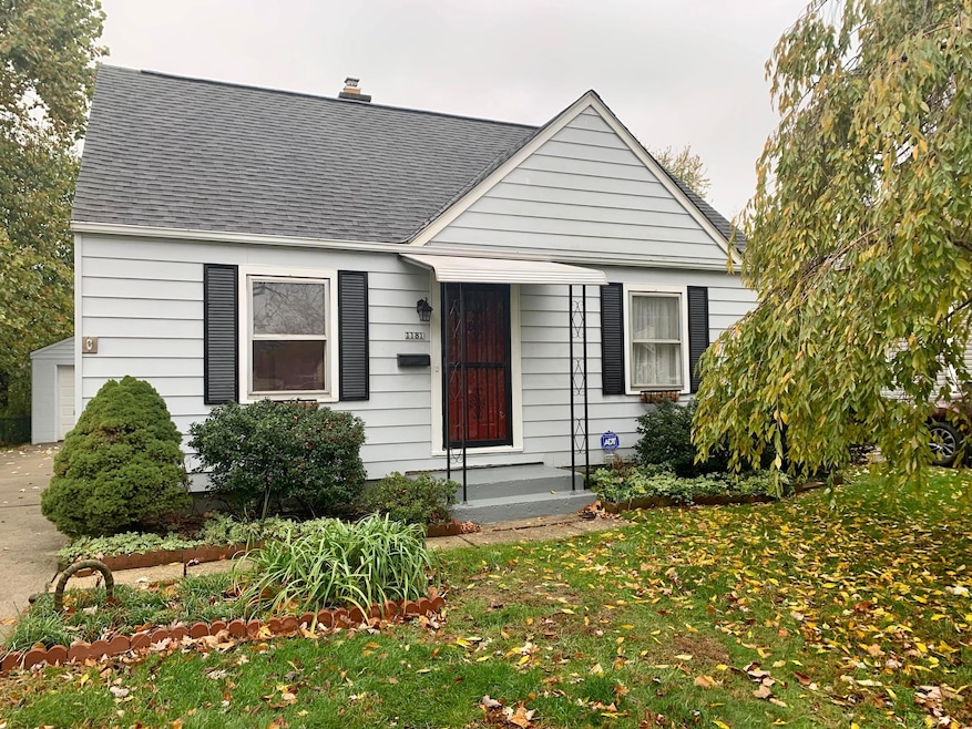 1181 Carolyn Ave