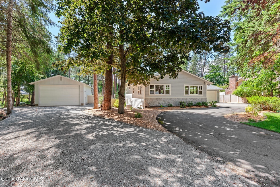 9887NCircleDr-2