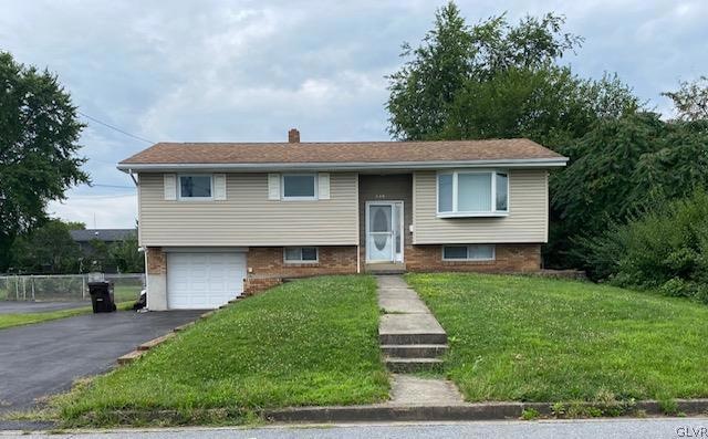348 Roosevelt St, Freemansburg, PA 18017 - photo 1