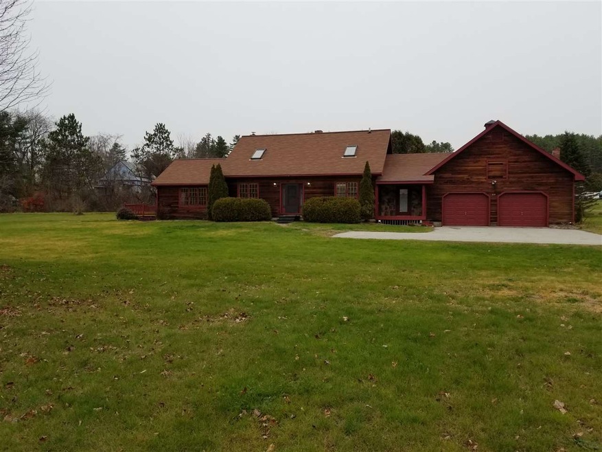 64 Pike Ave, Littleton, NH 03561 - photo 1