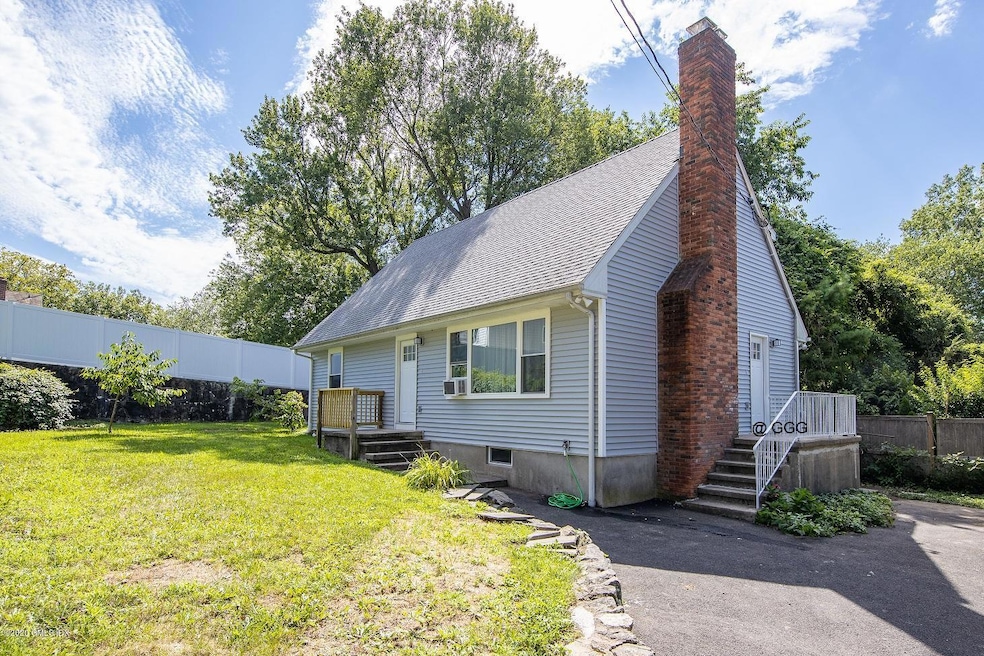 22a Park Place, Riverside, CT 06878 - photo 1