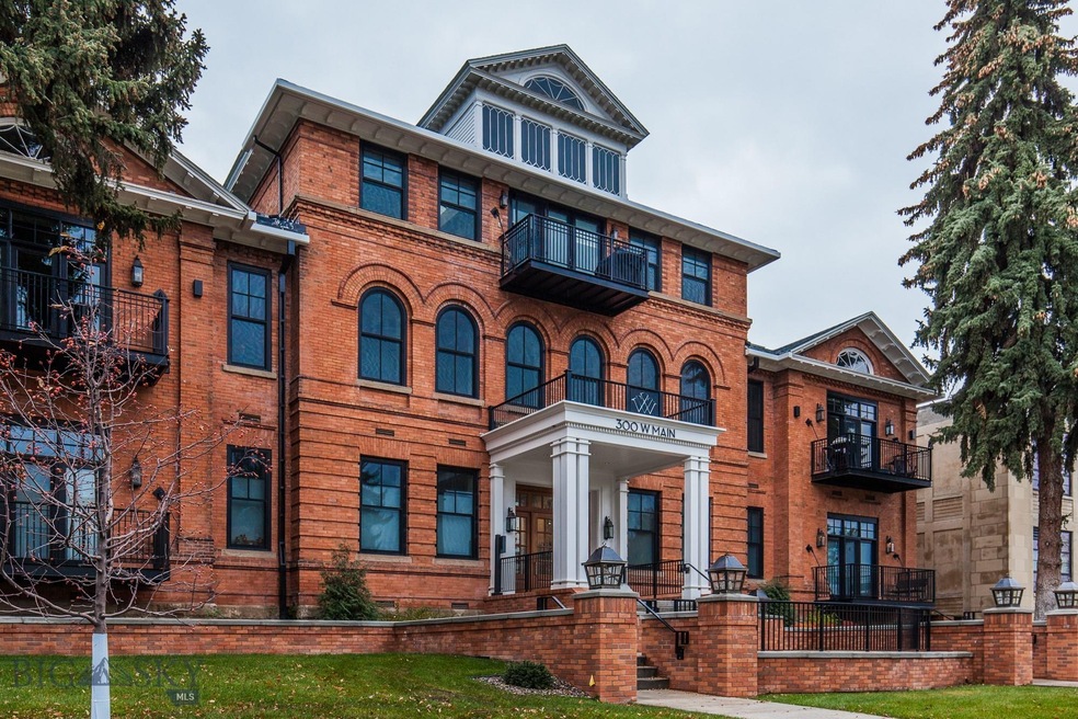 Front view of Willson Residence Condos