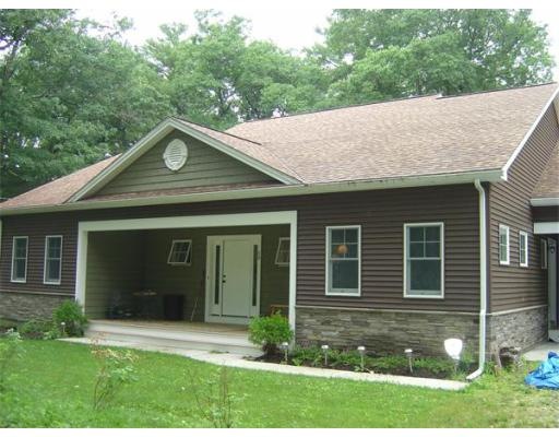 50 Browning Pond Cir, Spencer, MA 01562 - photo 1