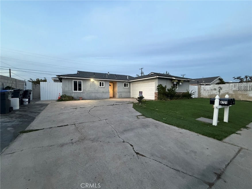 4721 W Oakfield Ave unit 1, Santa Ana, CA 92703 - photo 1