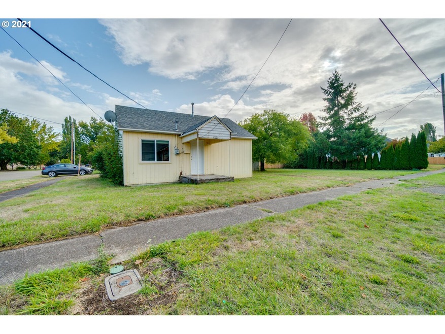 508 NW Sherman St, Sheridan, OR 97378 - photo 1