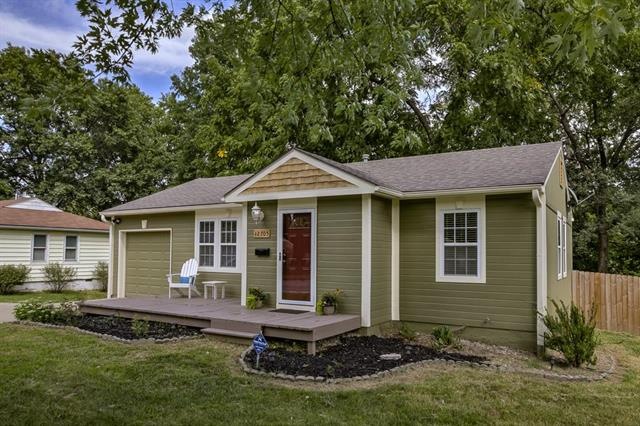 Welcome home to your charming ranch.
