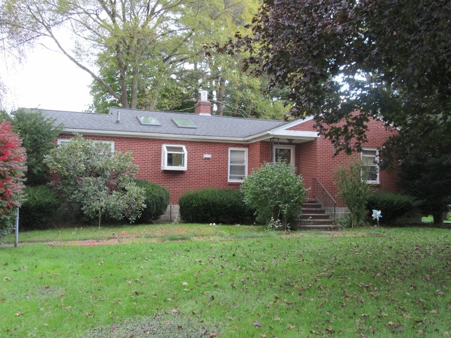 100 Worcester Rd, Webster, MA 01570 - photo 1