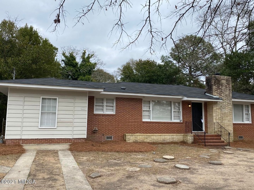 1926 Fairway Dr, Macon, GA 31217 - photo 1