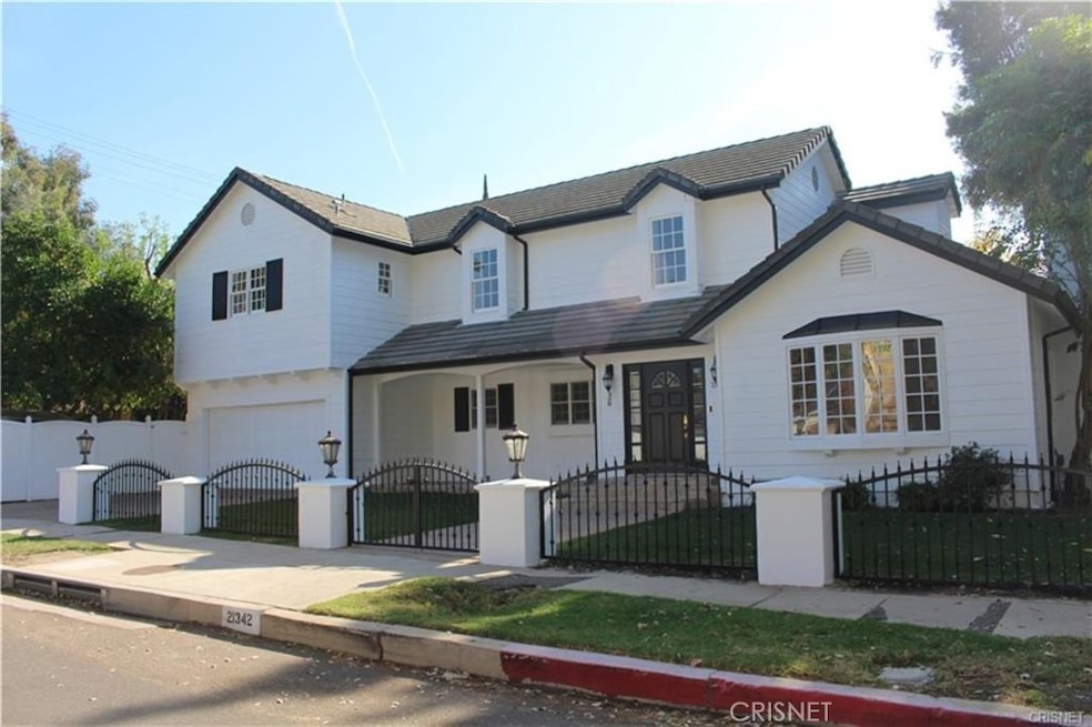 21342 Lopez St, Woodland Hills, CA 91364 - photo 1