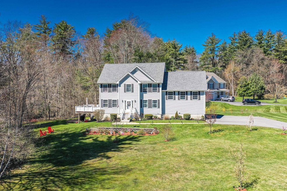 36 Pineo Farms Rd, Seabrook, NH 03874 - photo 1