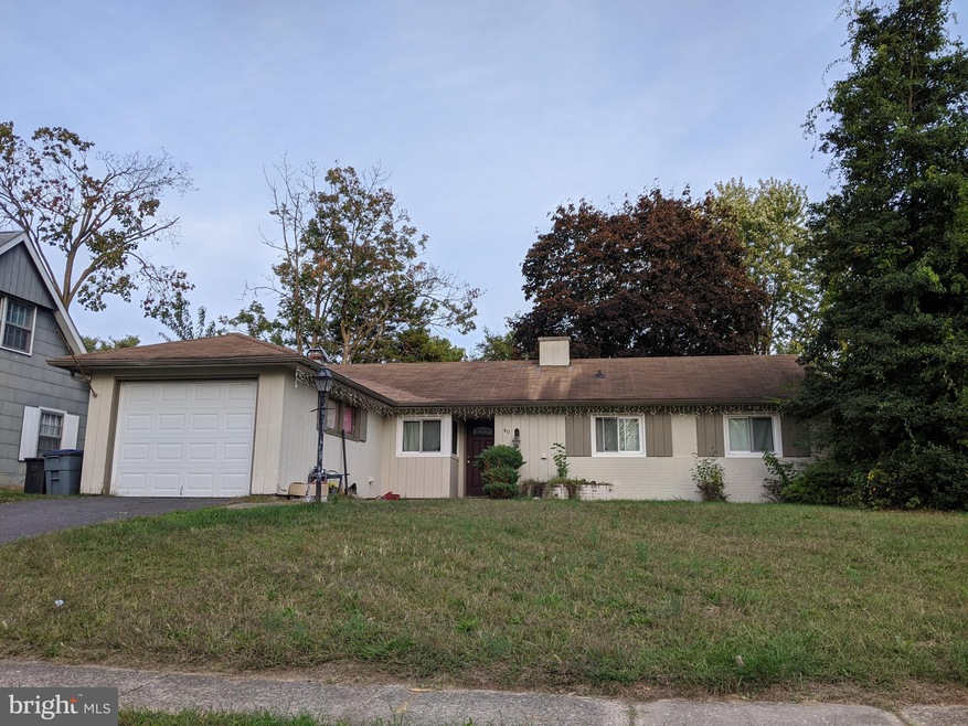 40 Snowflower Ln, Willingboro, NJ 08046 - photo 1