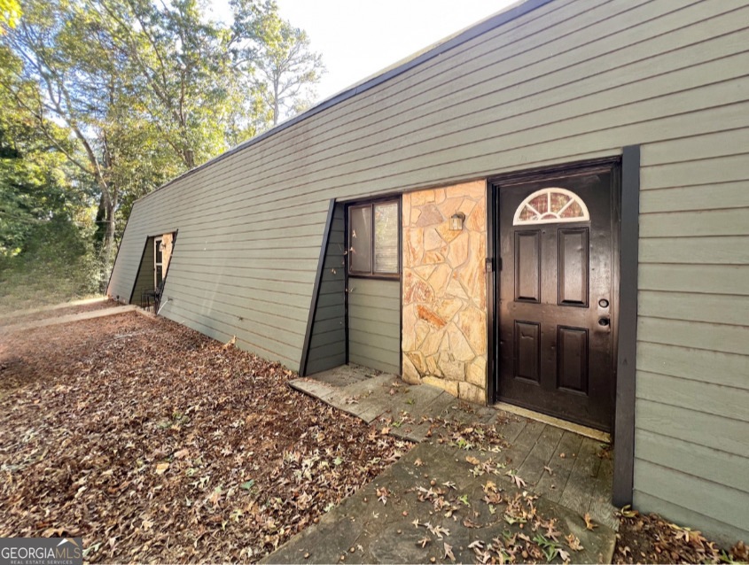 Under Contract $249,000