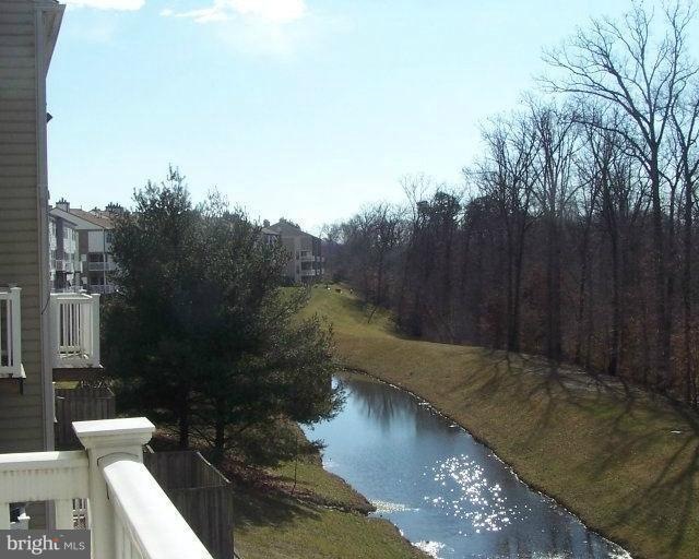 9232 Cardinal Forest Ln unit 302, Lorton, VA 22079 - photo 1
