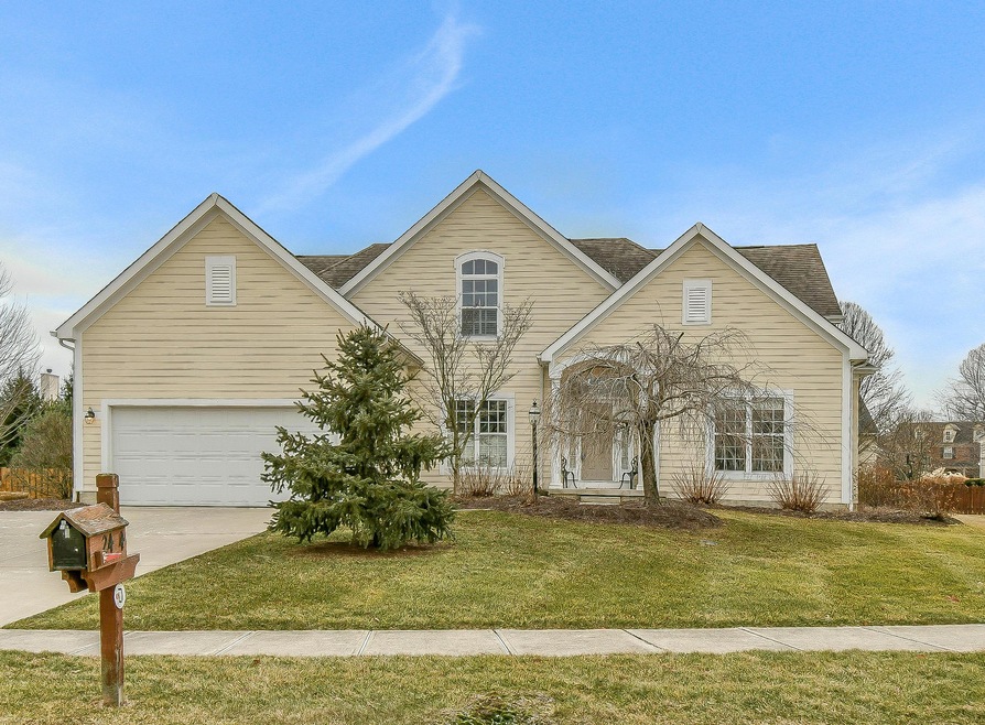 2404 Minnie Ct, Lewis Center, OH 43035 - photo 1