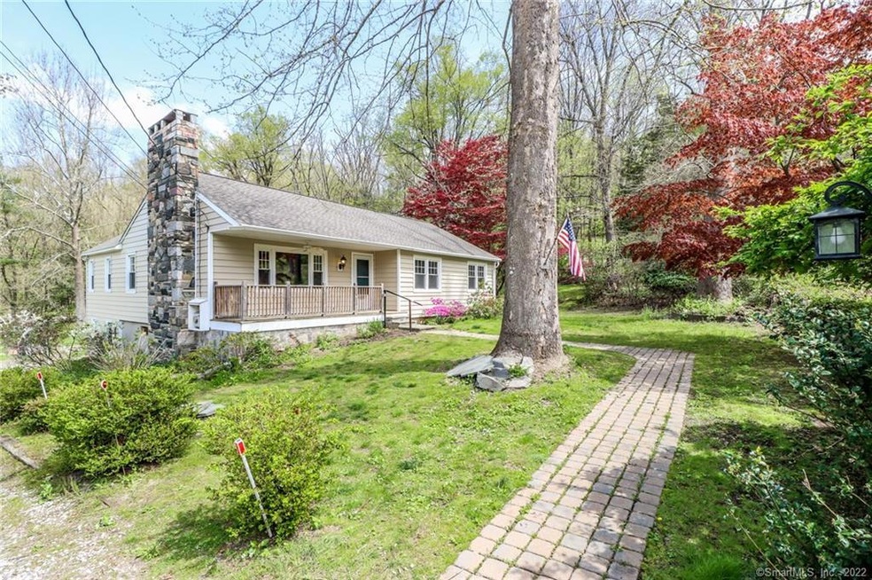 2 Grassy Ln, Brookfield, CT 06804 - photo 1