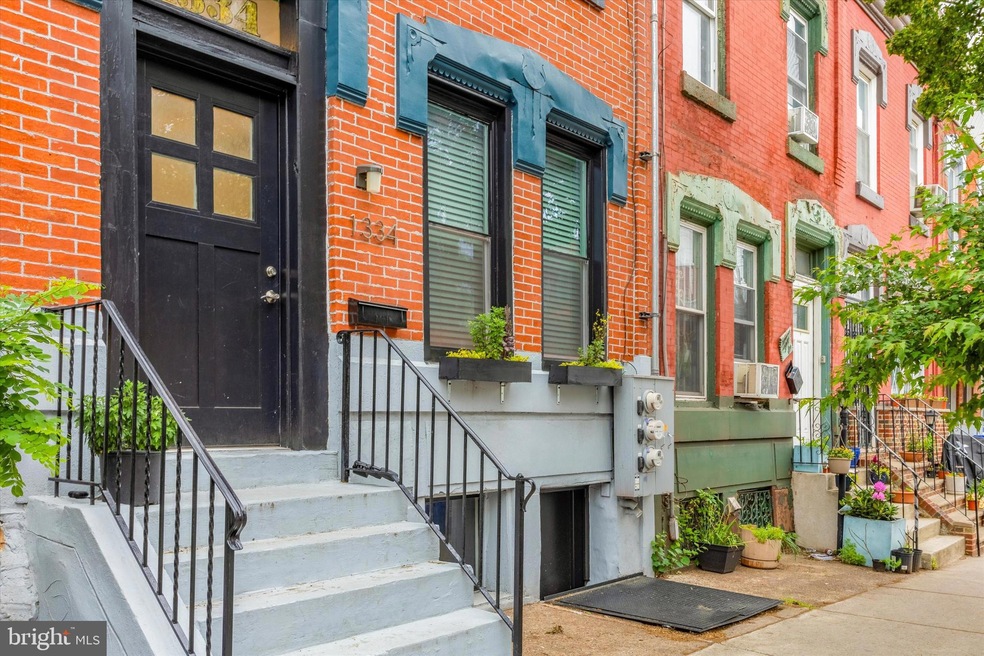 1334 N 29th St unit 2, Philadelphia, PA 19121 - photo 1