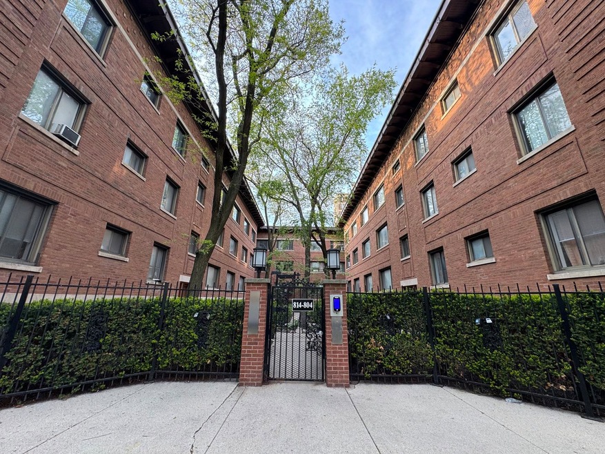 For Rent $2,400/month