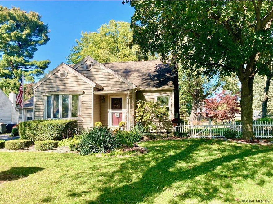 16 Horstman Dr, Schenectady, NY 12302 - photo 1