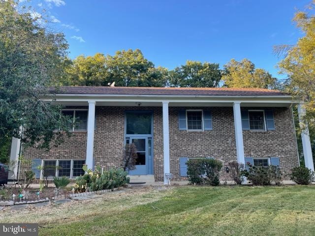 4137 Elizabeth Ln, Fairfax, VA 22032 - photo 1