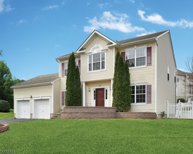 359 Vail Pass, Lake Hopatcong, NJ 07849 - photo 1