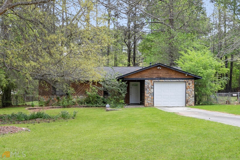 9077 Woodgreen Way, Jonesboro, GA 30238 - photo 1