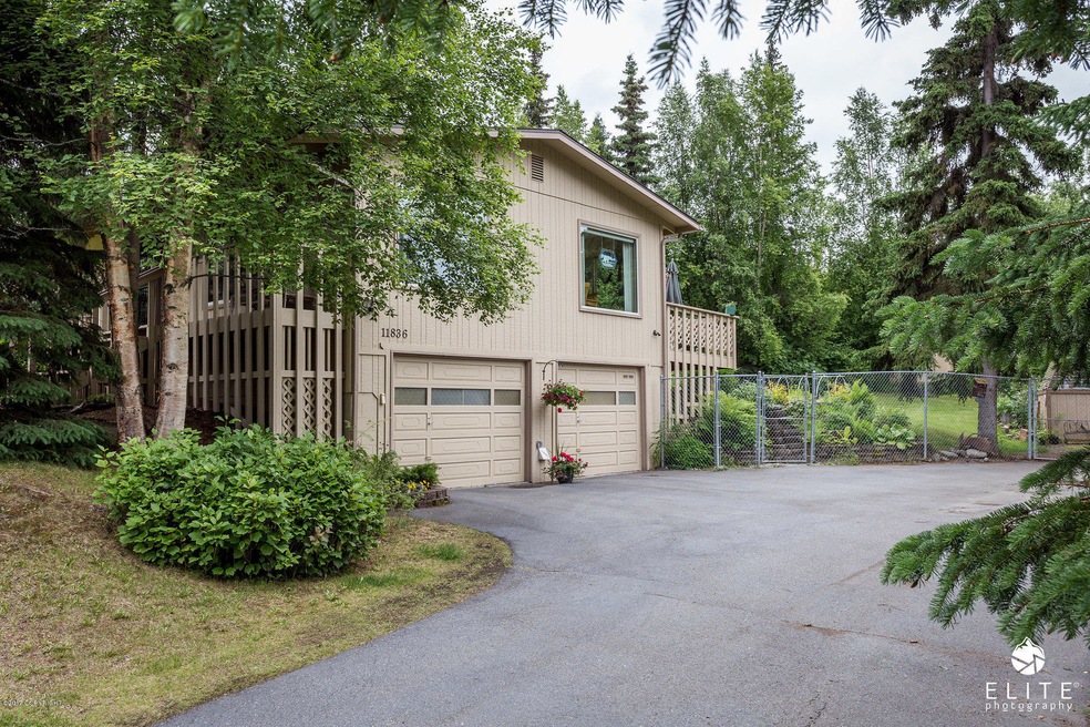 11836WildernessDr(2of30)