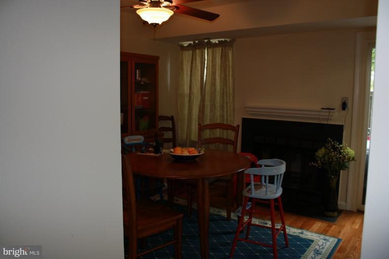 21751 Marigold Cir unit 9, Sterling, VA 20164 - photo 1