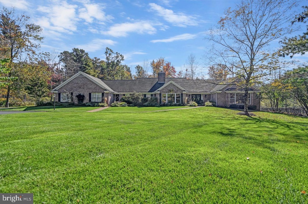 Sold $1,175,000 • Co-Listing Agent