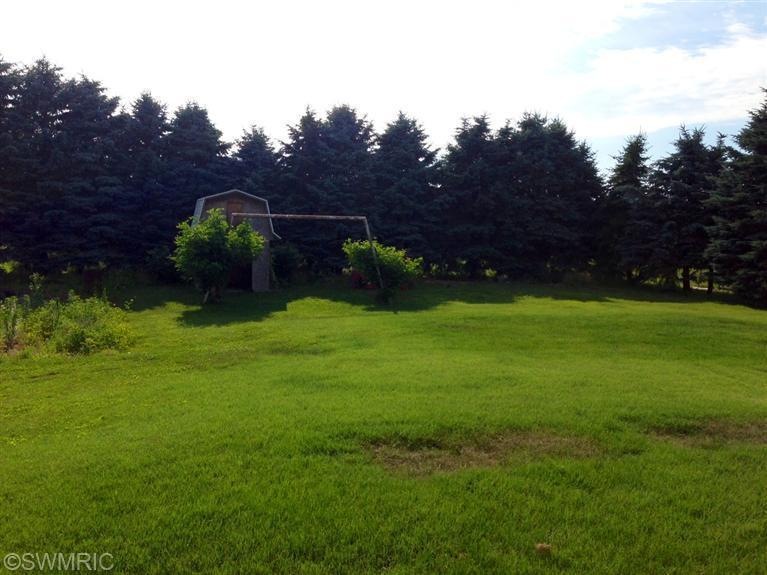 6767 Ivanrest Ave SW, Byron Center, MI 49315 - photo 1