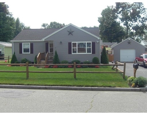 51 Cheyenne Rd, Springfield, MA 01109 - photo 1