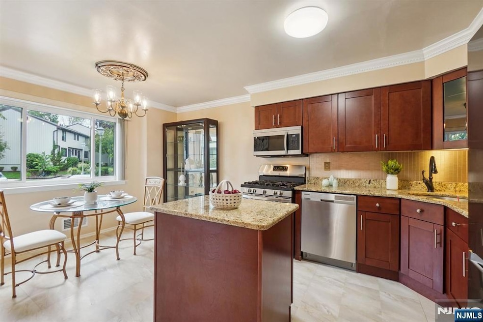 38 Park St unit 8F, Florham Park, NJ 07932 - photo 1