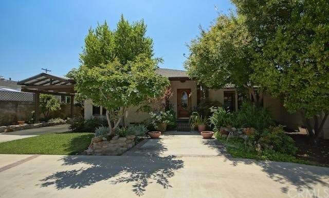 7498 Buena Vista Dr
