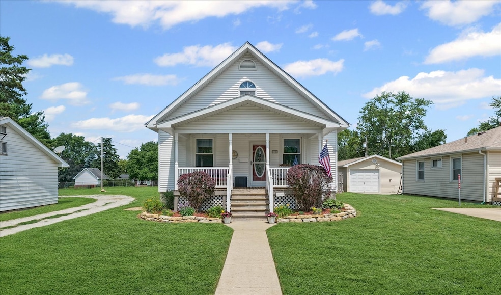 For Sale $199,900 • Co-Listing Agent