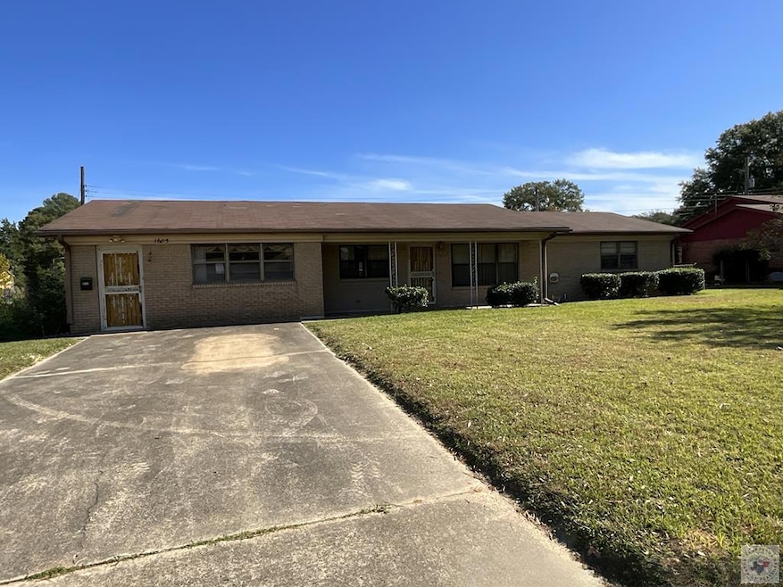 1605 S Robison Rd, Texarkana, TX 75501 - photo 1