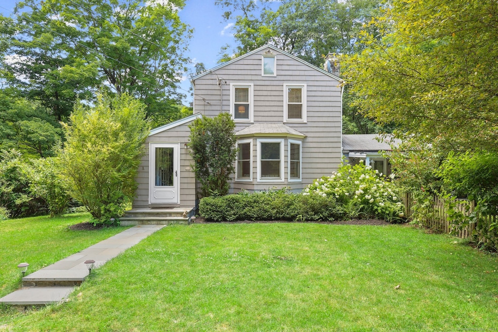 56 Mountain Rd, Wilton, CT 06897 - photo 1