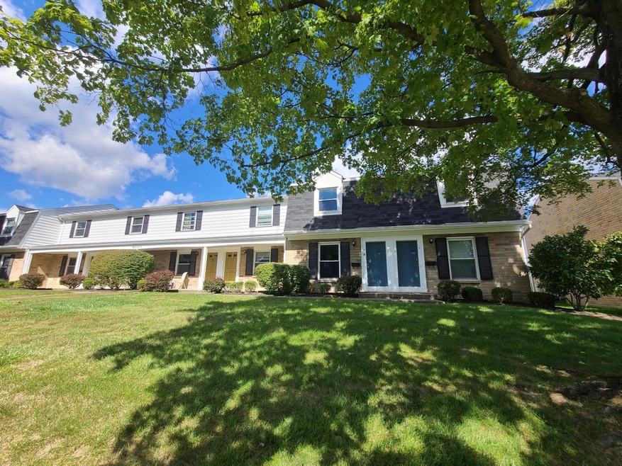 5076 Godown Rd unit B, Columbus, OH 43220 - photo 1