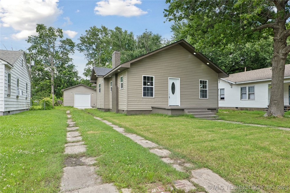 2610 Elgin St, Muskogee, OK 74401 - photo 1