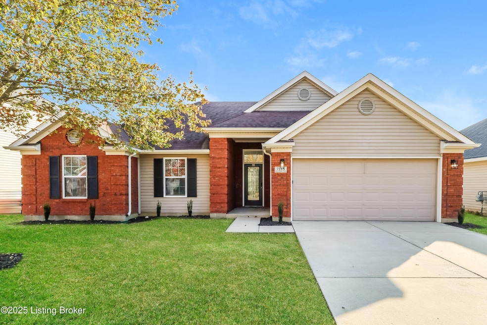 7115 Blue Stream Ct, Louisville, KY 40258 - photo 1