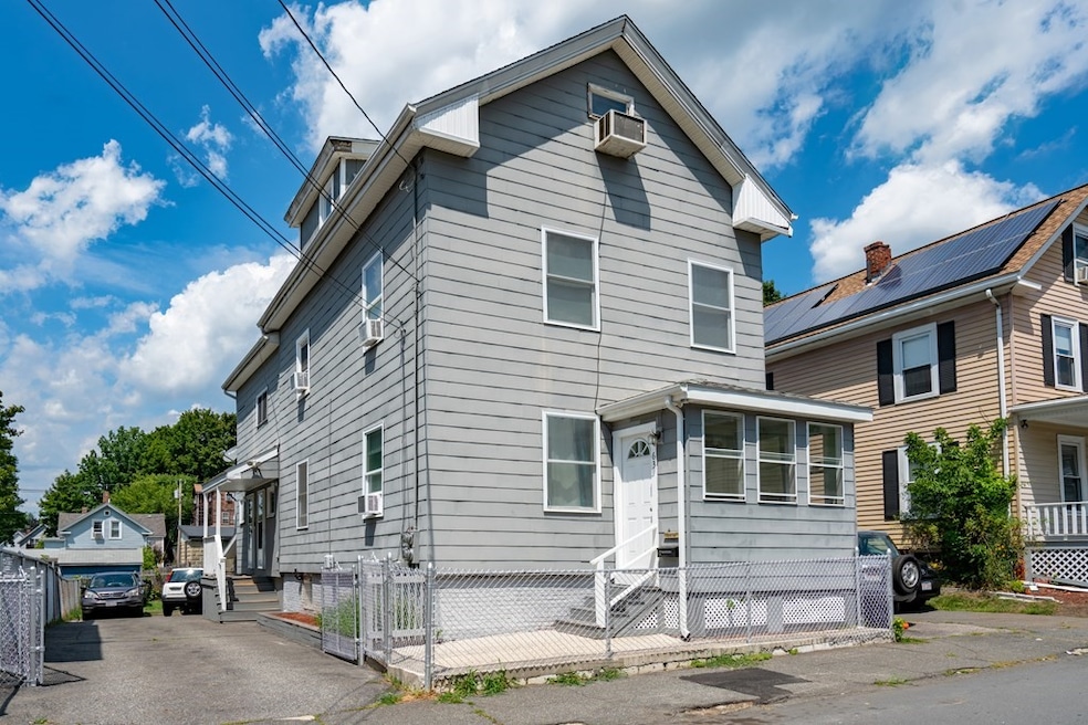 63 5th Ave, Haverhill, MA 01830 - photo 1