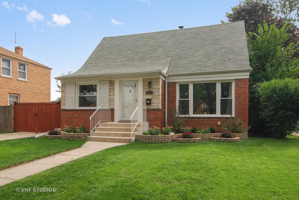 1919 Norfolk Ave, Westchester, IL 60154 - photo 1