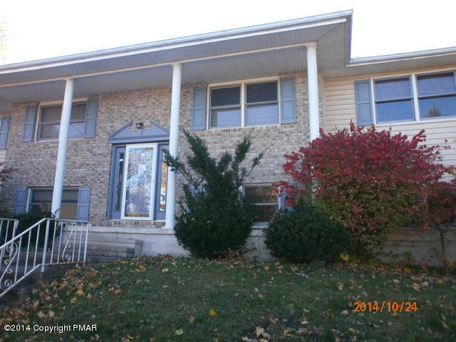 1177 Wallace St, Stroudsburg, PA 18360 - photo 1