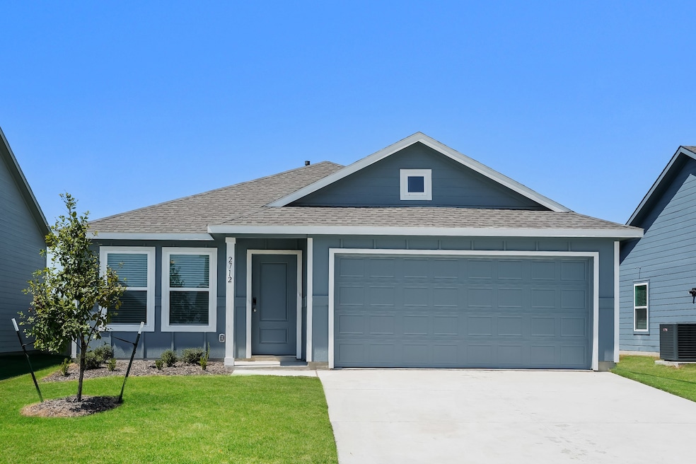 2712 Mistwood Dr, Fort Worth, TX 76108 - photo 1