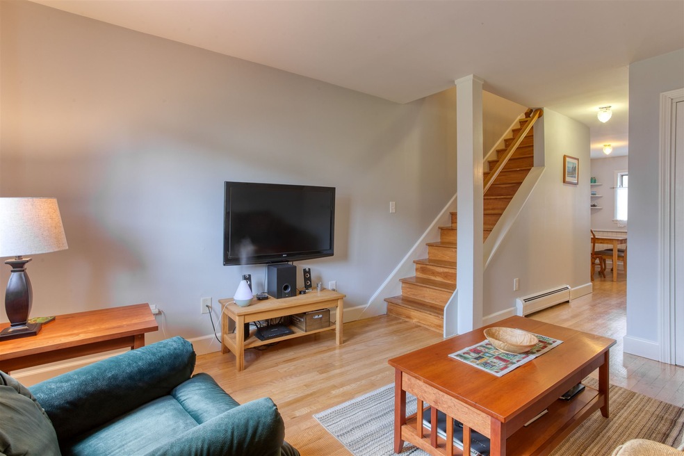 92 Renihan Meadows, Lebanon, NH 03766 - photo 1