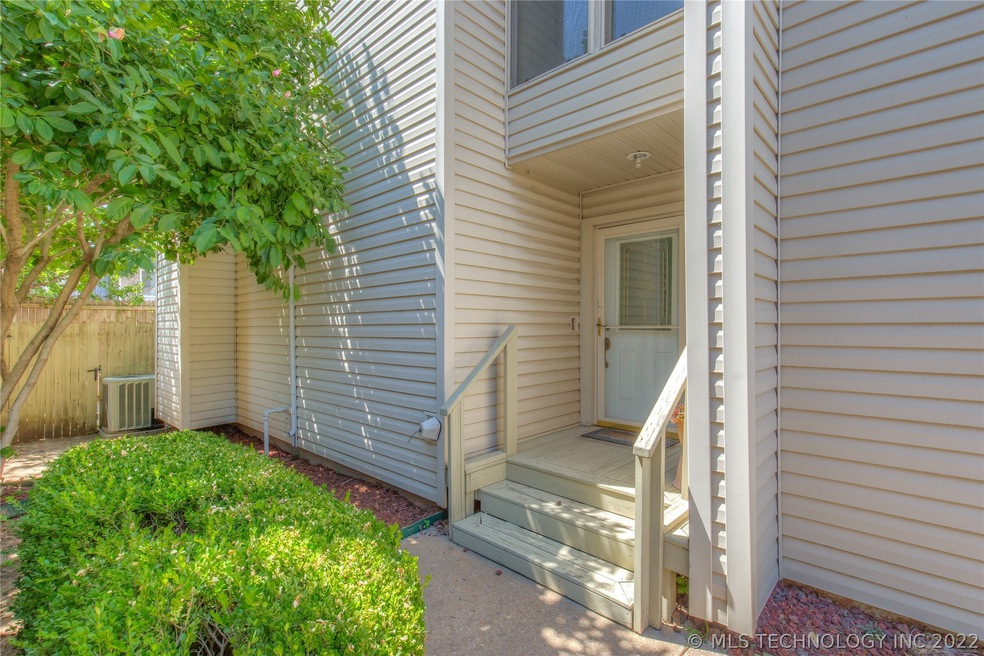 3126 S 101st East Ave unit 202, Tulsa, OK 74146 - photo 1