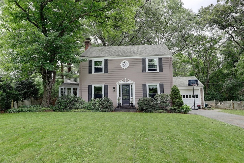 24 Humphreys Rd, Barrington, RI 02806 - photo 1