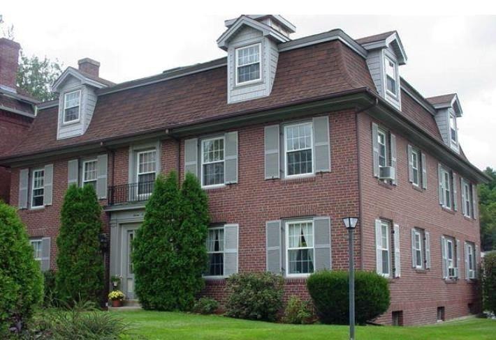 709 Central Ave unit 6, Dover, NH 03820 - photo 1