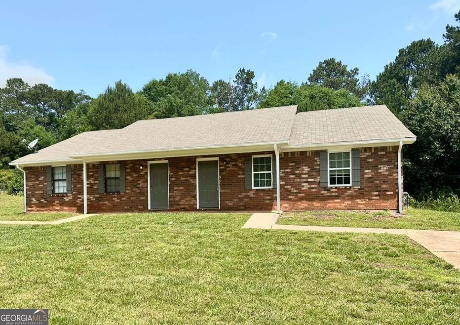 120 Plum Orchard Rd unit B, Covington, GA 30016 - photo 1