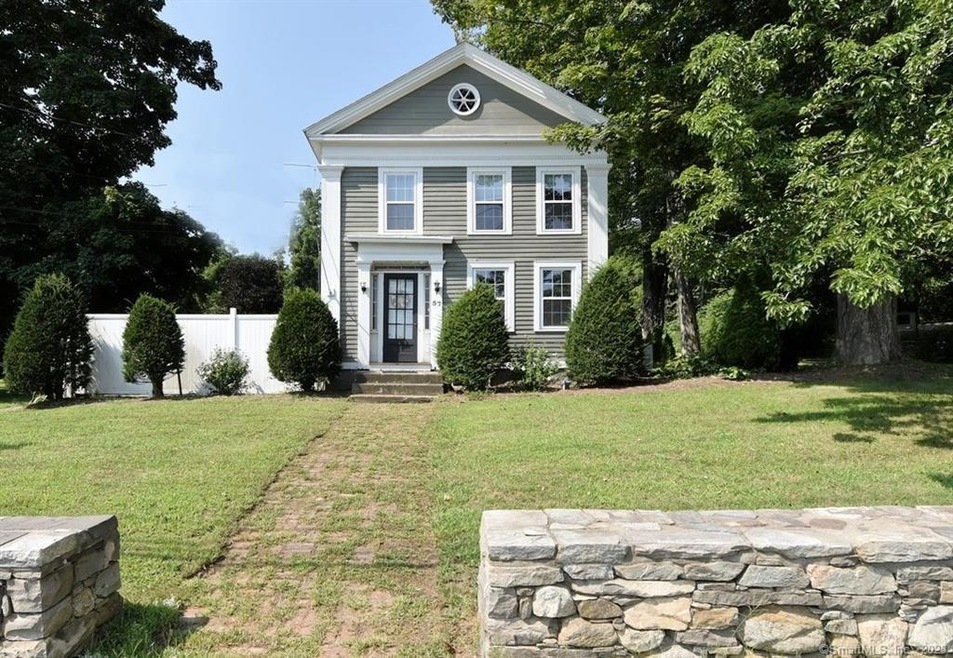 57 N Moodus Rd, Moodus, CT 06469 - photo 1