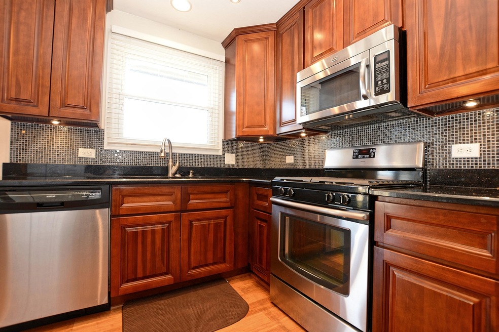 925 Academy Ave, Matteson, IL 60443 - photo 1